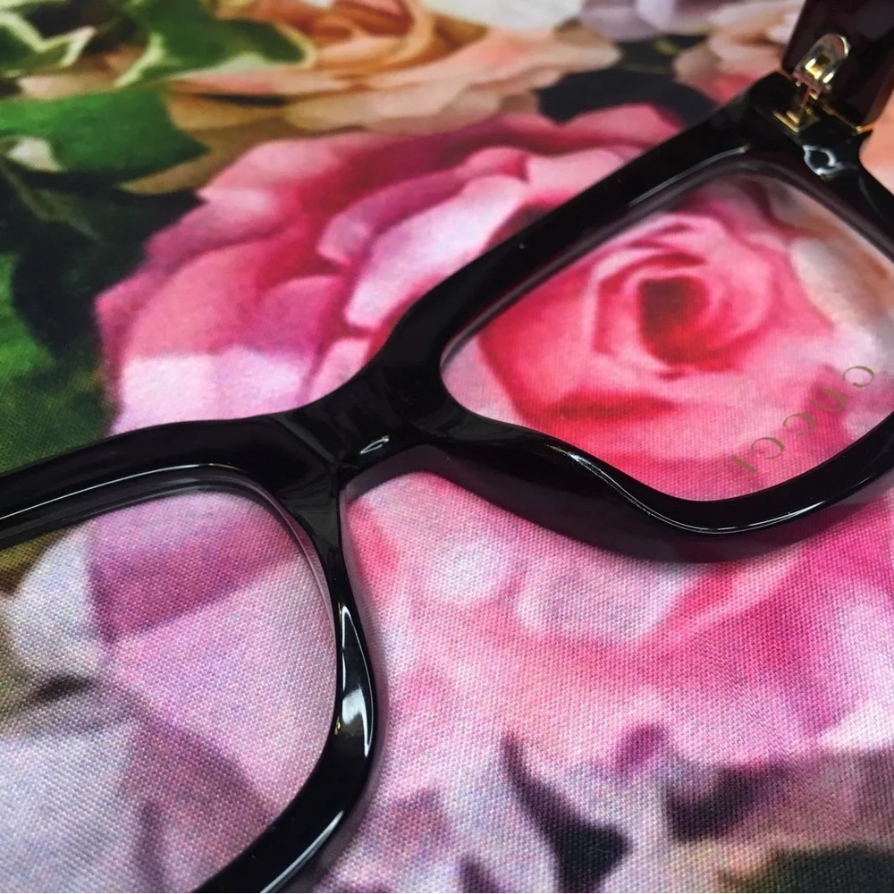 Gucci Black thick acetate glasses frames Logo in gold on arms New pouch papers
